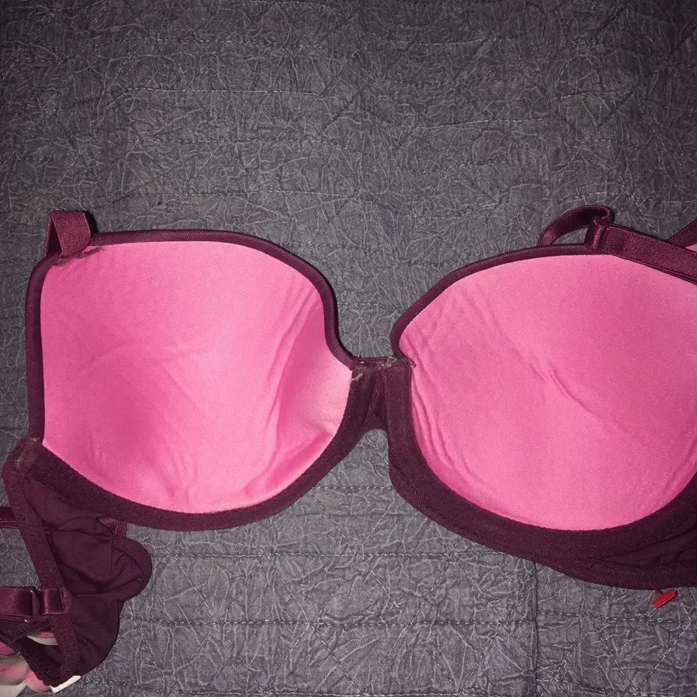 VS Pink wear everywhere burgundy  lightly lined bra